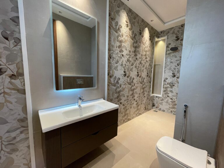 WhatsApp Image 2025-10-15 at 14.24